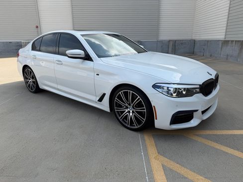 Used 2019 BMW 540i xDrive w/ M Sport Package AWD/4WD image 9