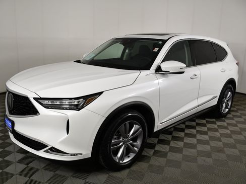 Certified 2024 Acura MDX SH-AWD image 10