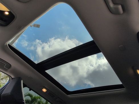 New 2026 INFINITI QX60 Luxe w/ Family Package image 11