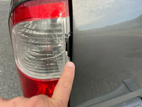 Used 2005 Toyota Tundra Limited w/ All Weather Guard Pkg image 16