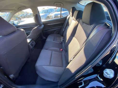 Used 2025 Toyota Camry LE image 37