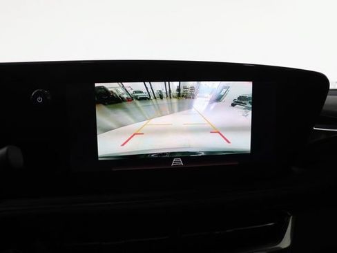 Used 2024 Buick Envista Sport Touring w/ Convenience I Package FWD image 26