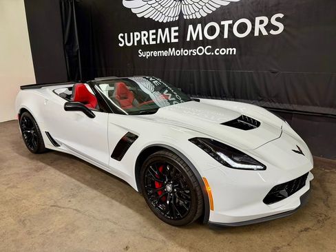 Used 2016 Chevrolet Corvette Z06 w/ 2LZ Preferred Equipment Group image 4