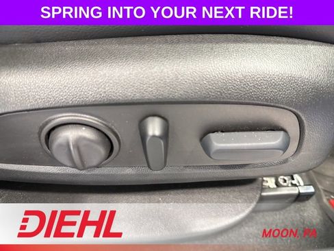 Used 2023 GMC Acadia Denali w/ Denali Ultimate Package image 16