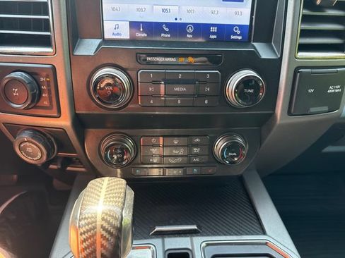 Used 2019 Ford F150 Raptor w/ Equipment Group 802A Luxury AWD/4WD image 30