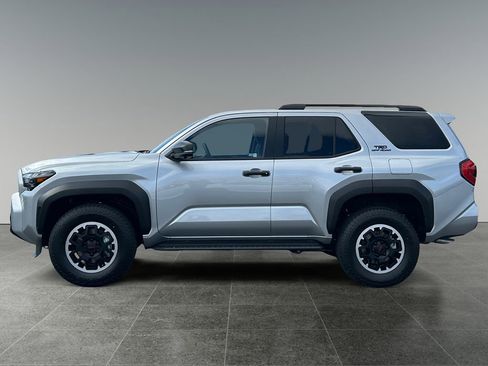 New 2026 Toyota 4Runner TRD Off-Road Premium AWD/4WD image 4