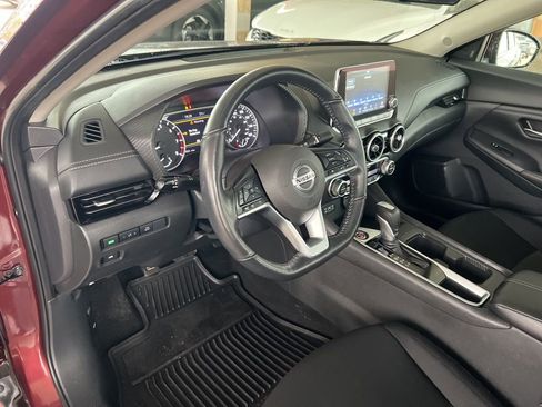 Certified 2022 Nissan Sentra SV w/ All-Weather Package FWD image 5