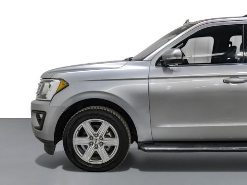 Used 2020 Ford Expedition XLT w/ Equipment Group 202A image 10