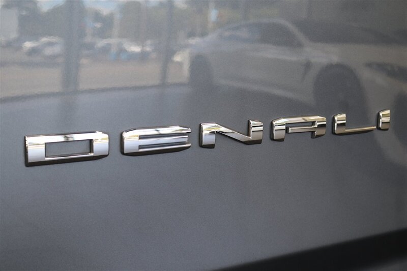 Used 2022 GMC Yukon Denali AWD/4WD image 82