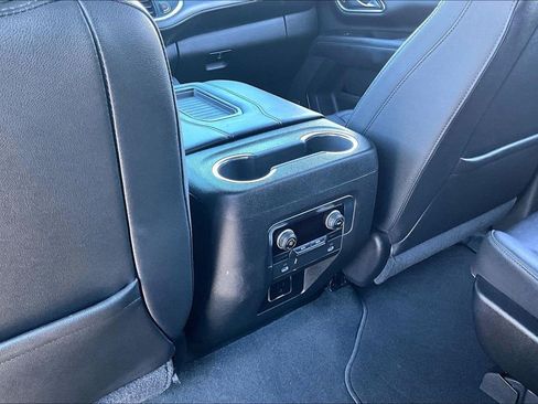 Used 2021 Chevrolet Tahoe LT image 10