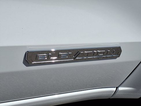 New 2026 GMC Canyon Elevation w/ Convenience Package image 2