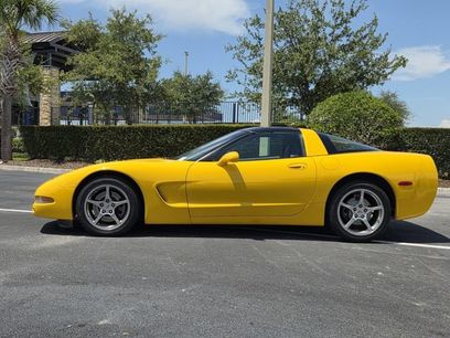 Used 2001 Chevrolet Corvette Coupe w/ Preferred Equipment Group2