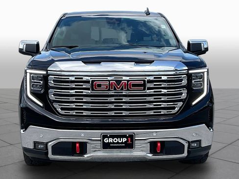 Used 2024 GMC Sierra 1500 SLT AWD/4WD image 4