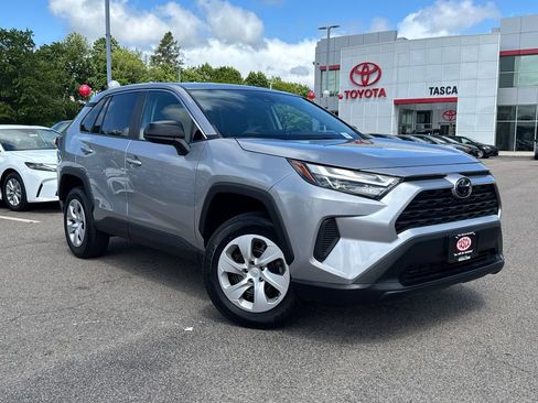 Used 2023 Toyota RAV4 LE FWD image 1