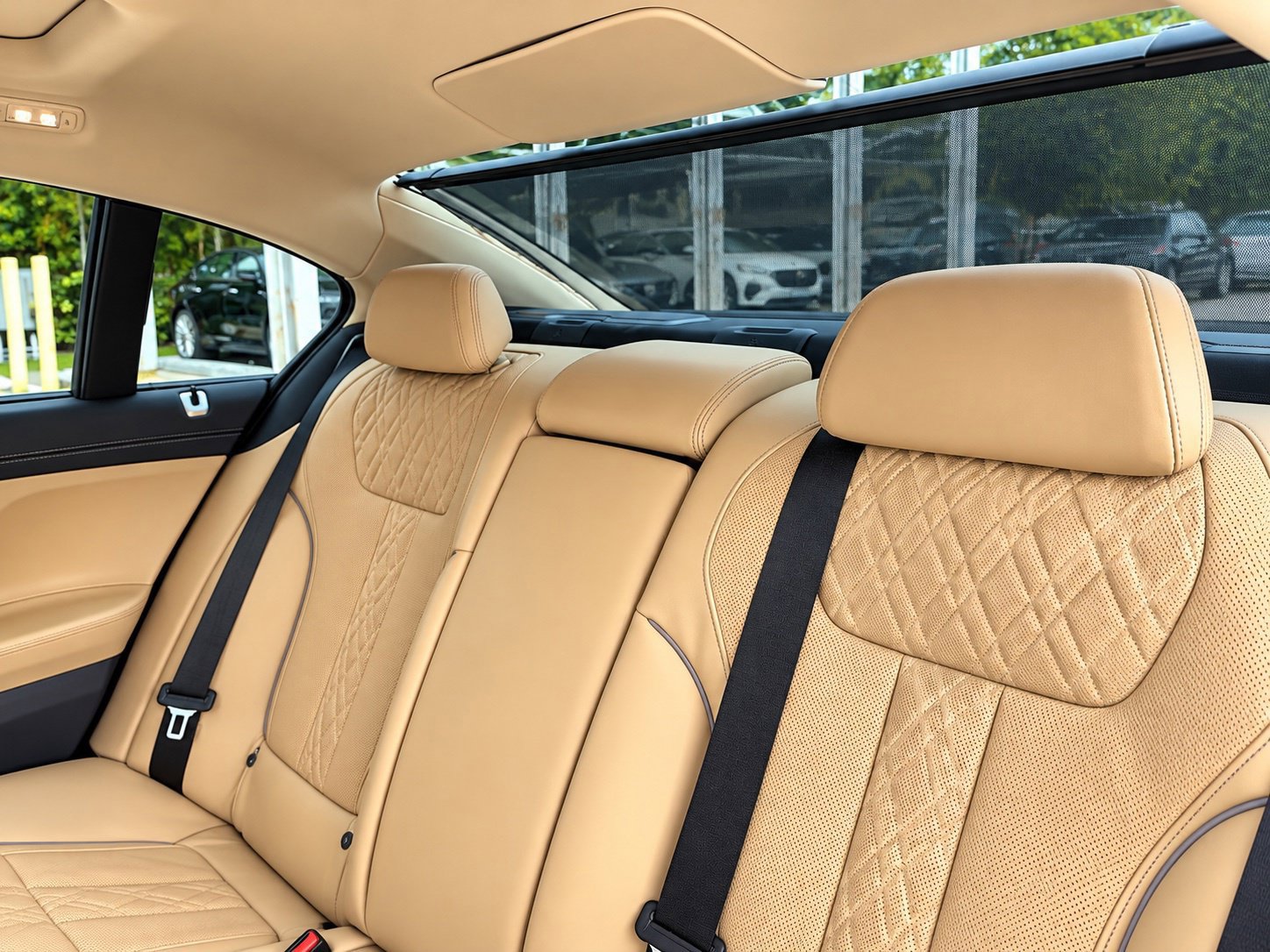 Used 2022 BMW 740i xDrive AWD/4WD image 9