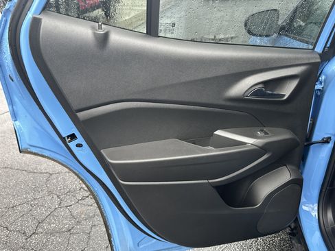 Certified 2024 Chevrolet Trax RS w/ Driver Confidence Package image 22