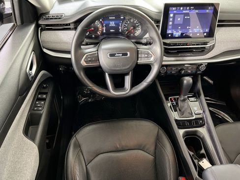 Used 2022 Jeep Compass Latitude AWD/4WD image 20
