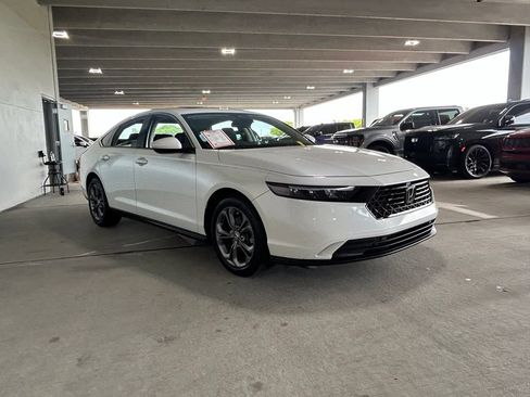 Used 2024 Honda Accord EX image 7