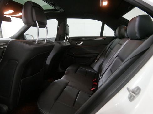 Used 2014 Mercedes-Benz E 350 E 350 image 18
