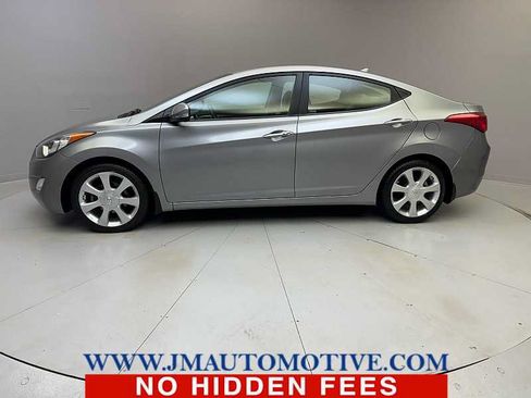Used 2013 Hyundai Elantra Limited w/ Technology Pkg FWD image 2