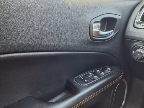 Used 2019 Jeep Compass Limited AWD/4WD image 19