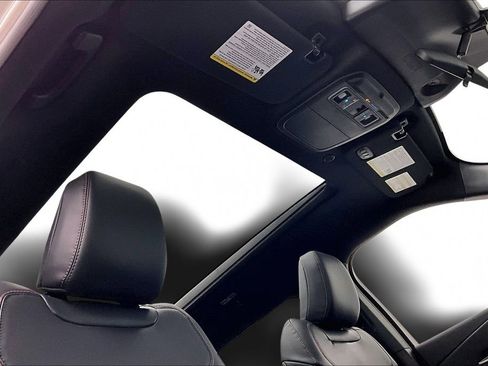 New 2026 Ford Explorer ST-Line image 31