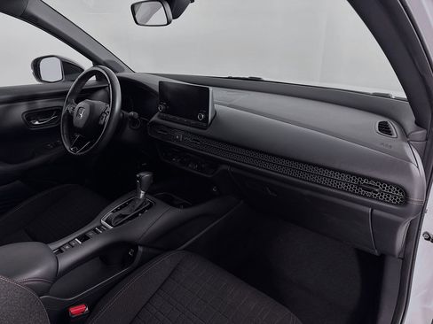 Certified 2023 Honda HR-V Sport image 27