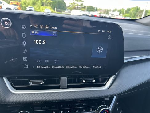 Certified 2026 Chevrolet Equinox LT w/ Convenience Package II AWD/4WD image 14