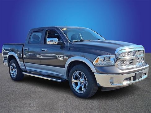 Used 2014 RAM 1500 Laramie image 3