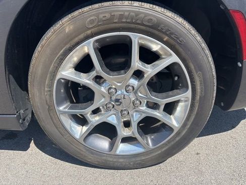 Used 2016 Dodge Charger SXT AWD/4WD image 4