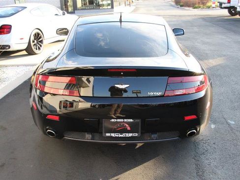 Used 2006 Aston Martin V8 Vantage Coupe image 9