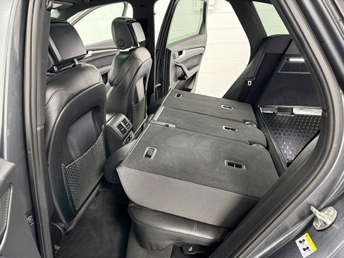 Used 2023 Audi SQ5 Premium Plus w/ Premium Plus Package image 19