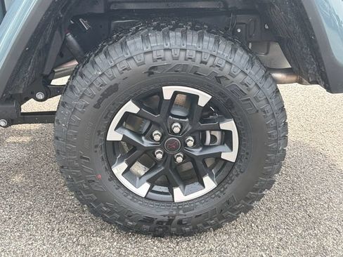 New 2026 Jeep Gladiator Rubicon AWD/4WD image 39