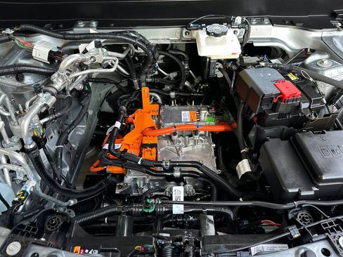 Used 2025 Chevrolet Blazer EV RS image 25