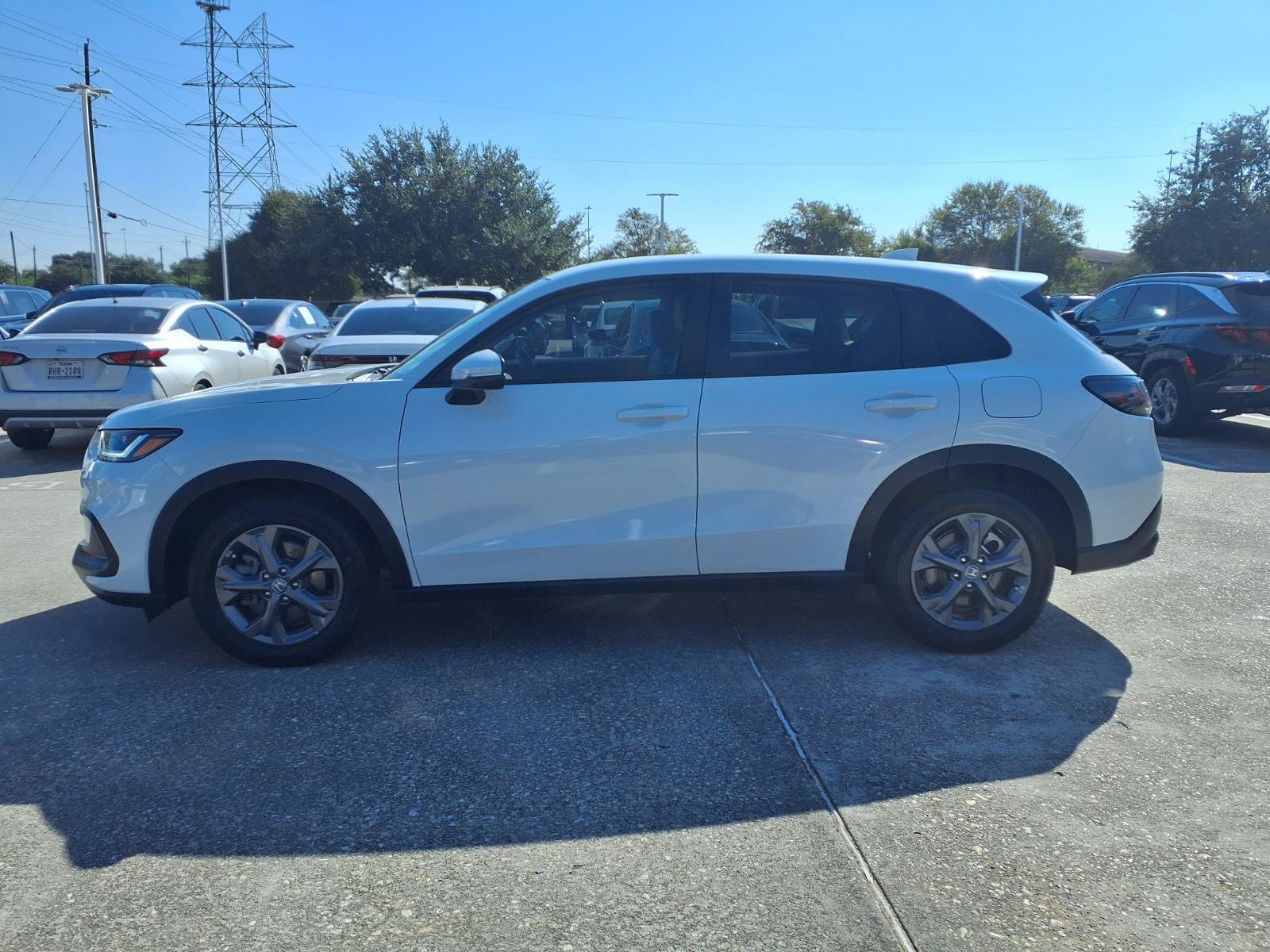 Used 2027 Honda HR-V LX image 23