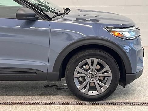 Used 2026 Ford Explorer Active w/ Active Comfort Package AWD/4WD image 7