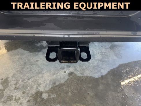 Used 2024 Jeep Gladiator Sport AWD/4WD image 15