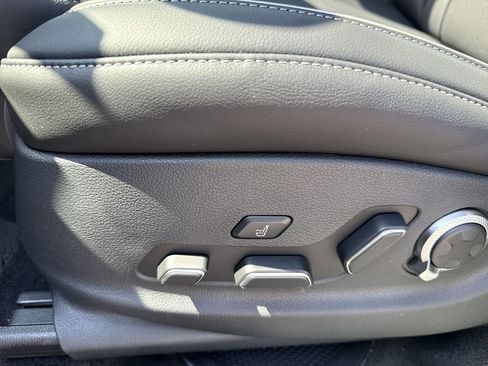 New 2026 Genesis GV80 3.5T Advanced AWD/4WD image 18