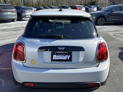Used 2022 MINI Cooper SE image 24