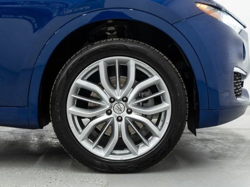 Used 2022 Maserati Levante GT image 32