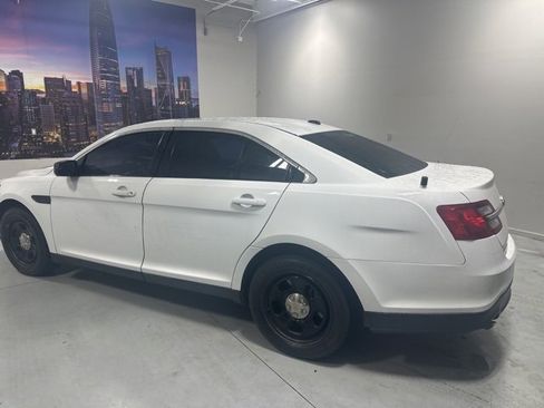 Used 2014 Ford Taurus Police Interceptor AWD image 4