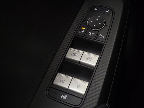Used 2024 Mitsubishi Outlander SE AWD/4WD image 15