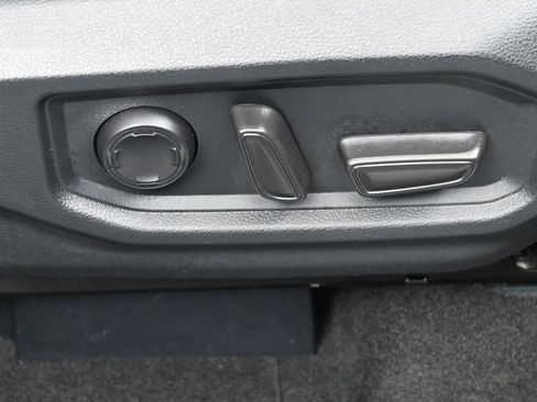Certified 2023 Toyota Sequoia Platinum AWD/4WD image 38