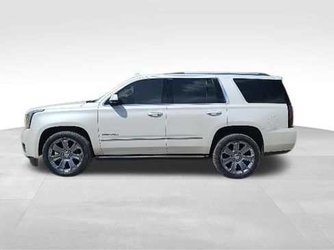 Used 2015 GMC Yukon Denali w/ Premium Package AWD/4WD image 6