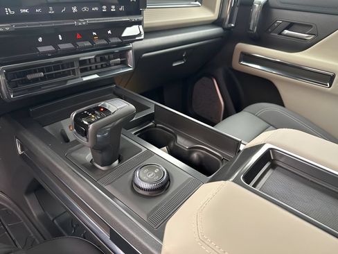 New 2026 GMC Hummer EV 4x4 Crew Cab image 40