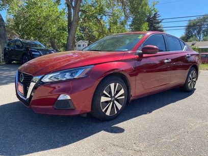 Certified 2022 Nissan Altima 2.5 SV