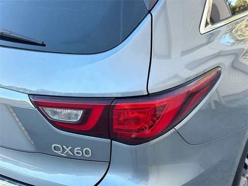 Used 2019 INFINITI QX60 Luxe w/ Essential Package image 28