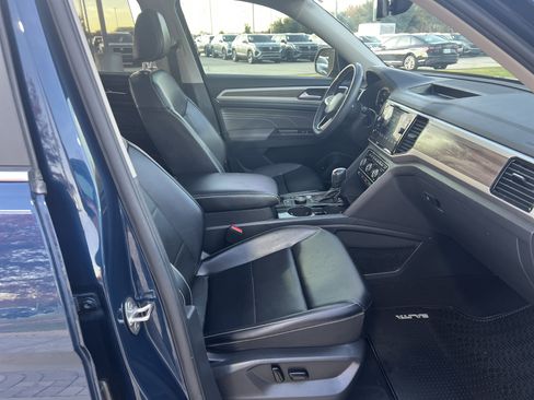Certified 2022 Volkswagen Atlas SEL image 30