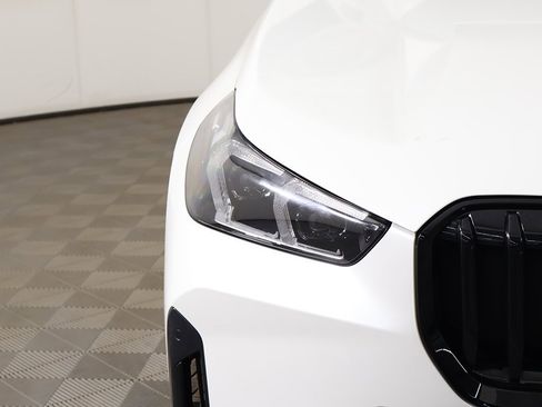 Used 2024 BMW X1 xDrive28i w/ Convenience Package image 13