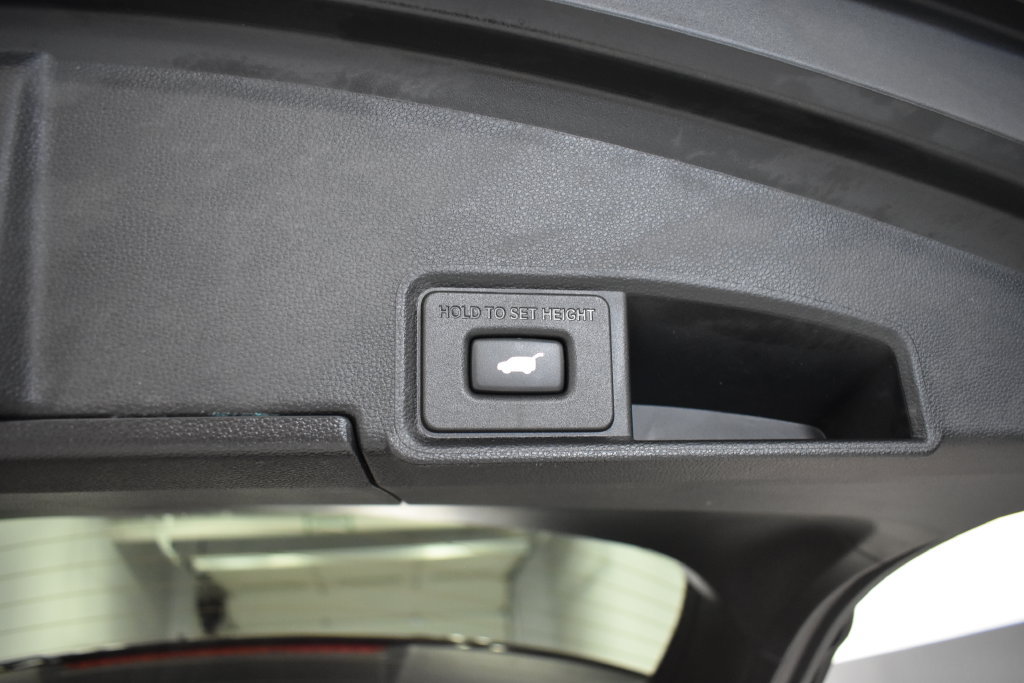 Used 2019 Acura RDX w/ Advance Package FWD image 34